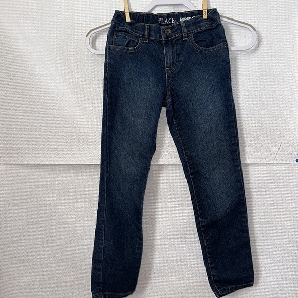 CHILDRENS PLACE Super Skinny Dark Wash Denim Girls Jeans Size 7 - Picture 1 of 6